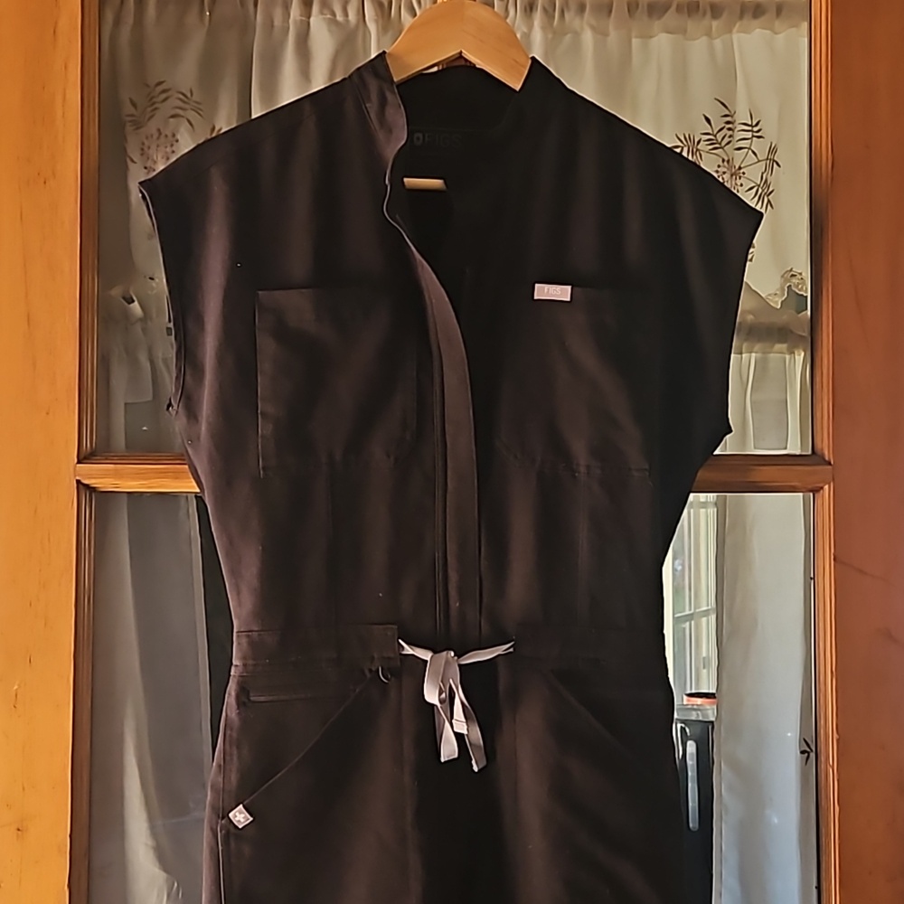 Figs rafaela scrub jumpsuit